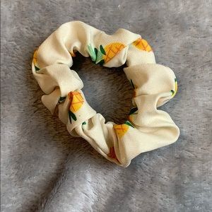 pineapple scrunchie